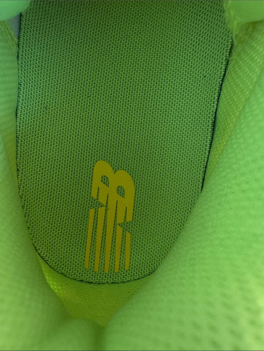 New balance two wxy v4 Zest basketball shoes neon yellow lime
